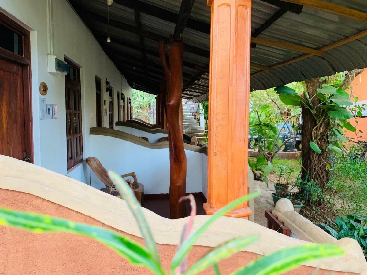 Sisira Homestay - Sigiriya Exterior photo